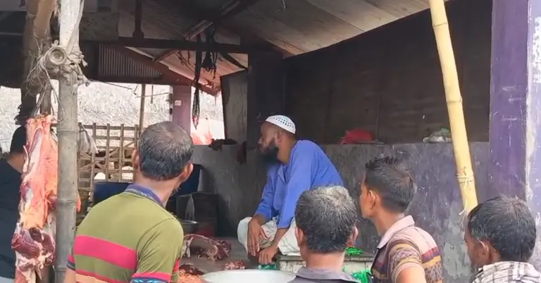 পচা মাংস বিক্রির দায়ে দুই বিক্রেতার কারাদণ্ড